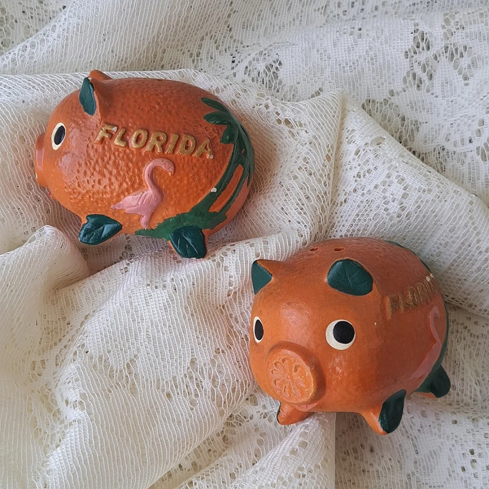 Vintage Japan Ceramic Florida Orange Fruit Pig Salt & Pepper Shakers Kitsch